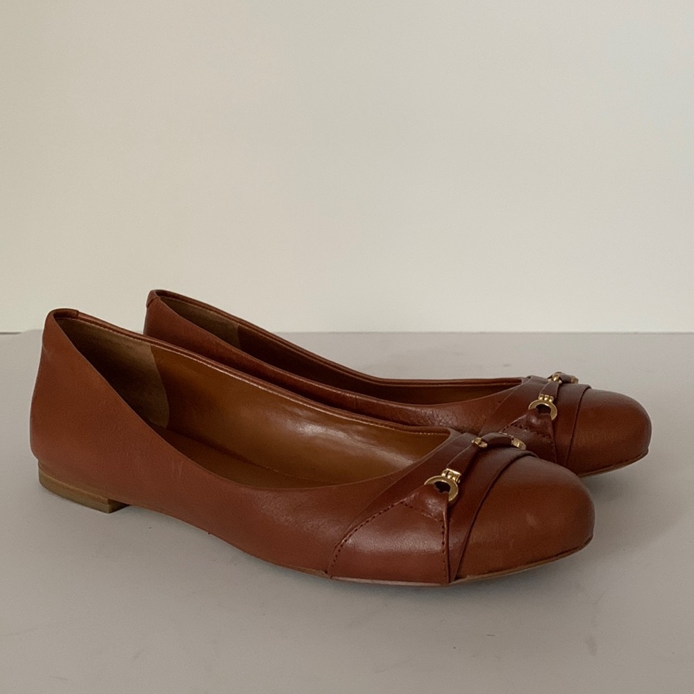 Banana Republic | leather flats